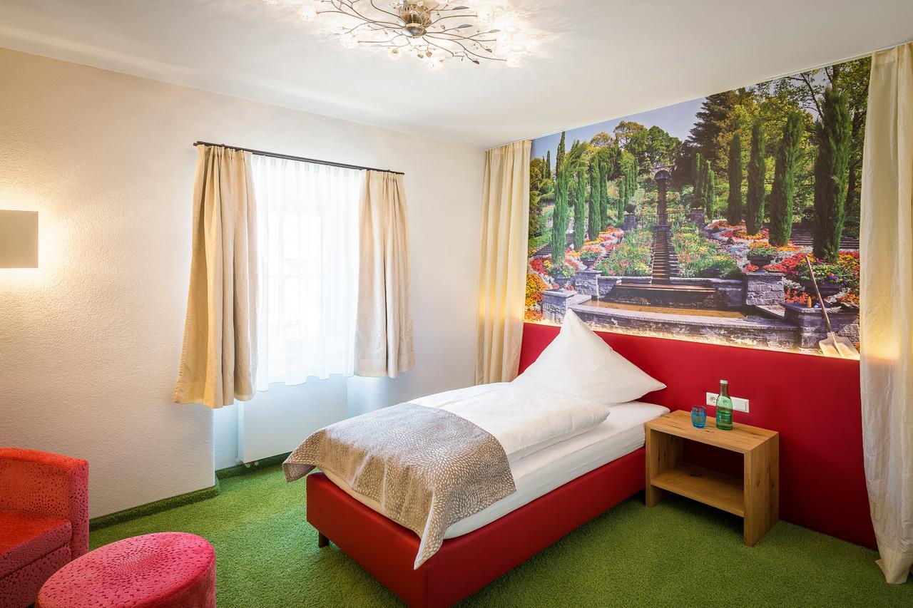 Hotel Alte Schule 林道 外观 照片