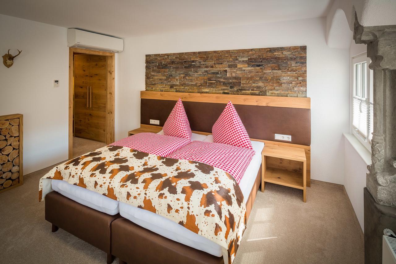 Hotel Alte Schule 林道 外观 照片
